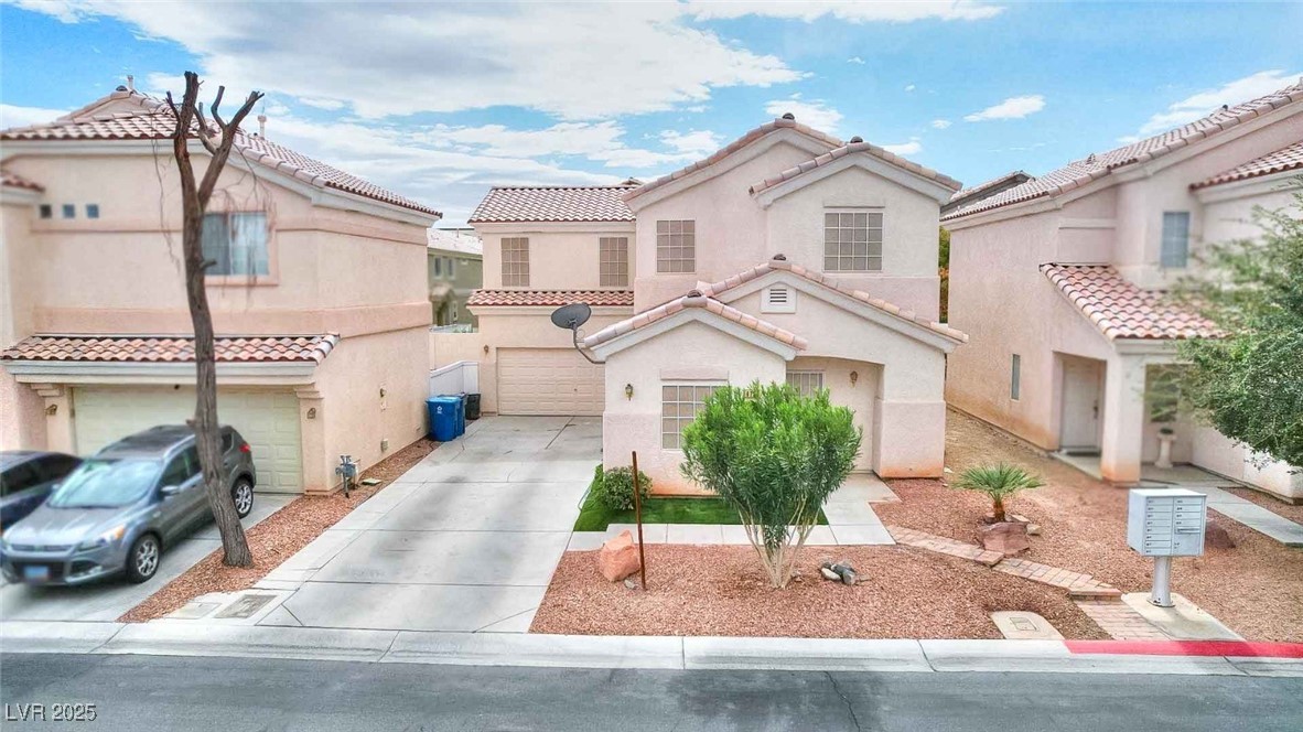 6233 Overhang Avenue, Henderson, Nevada image 3
