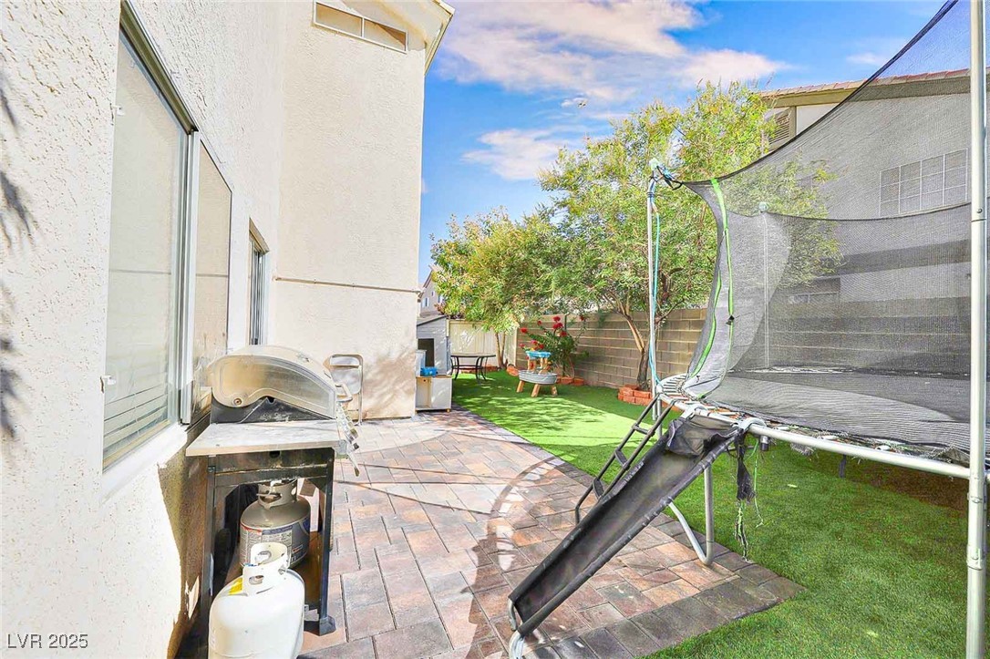 6233 Overhang Avenue, Henderson, Nevada image 25