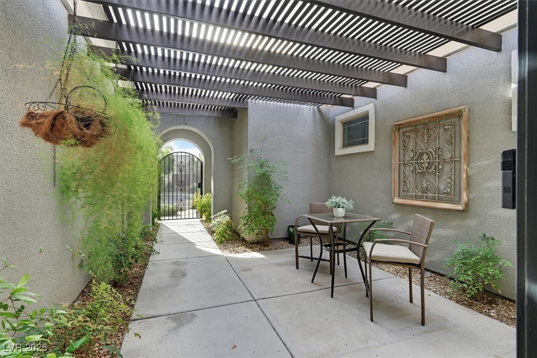 Henderson, Nevada 89044, United States, 3 Bedrooms Bedrooms, ,3 BathroomsBathrooms,Residential,Active,210693