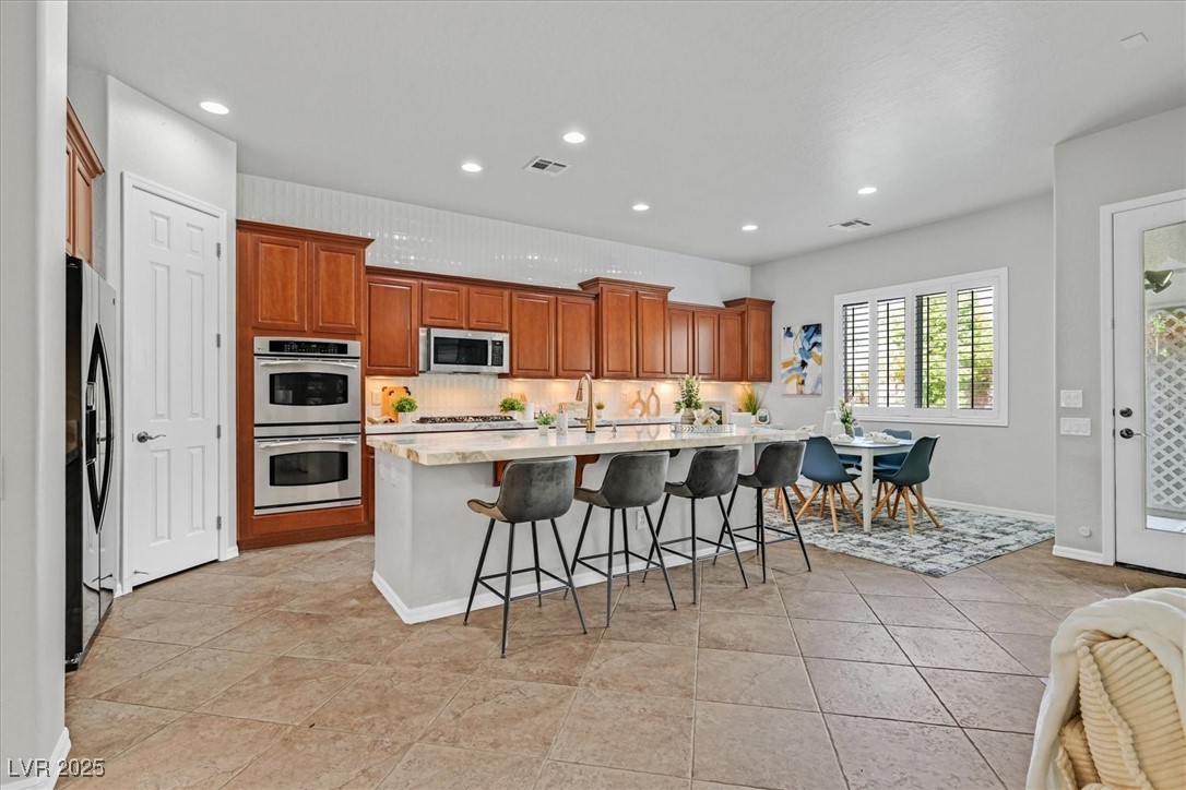 Henderson, Nevada 89044, United States, 3 Bedrooms Bedrooms, ,3 BathroomsBathrooms,Residential,Active,210693