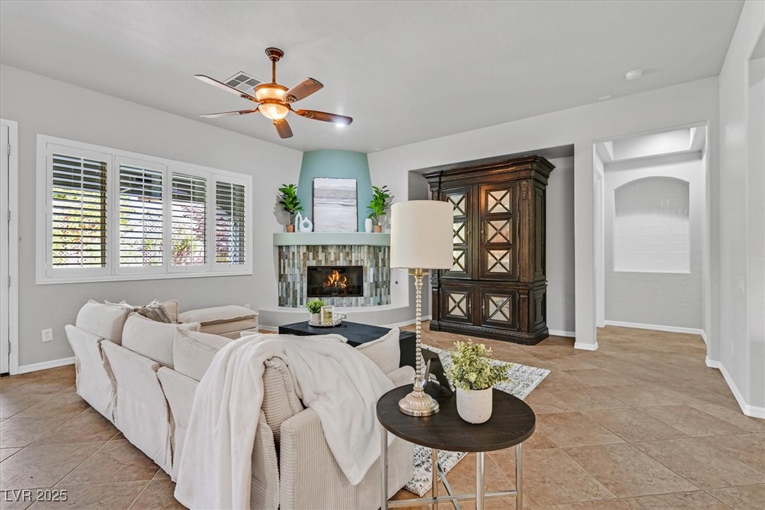 Henderson, Nevada 89044, United States, 3 Bedrooms Bedrooms, ,3 BathroomsBathrooms,Residential,Active,210693