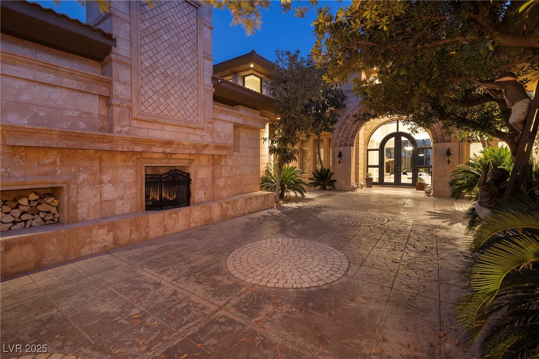 9801 Orient Express Court