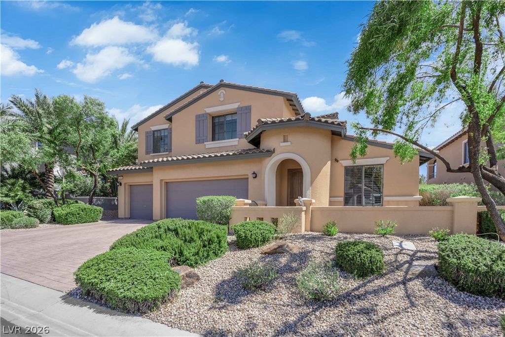 Photo of 608 Highland Bluff Way, Las Vegas, NV 89138 (MLS # 2772023)