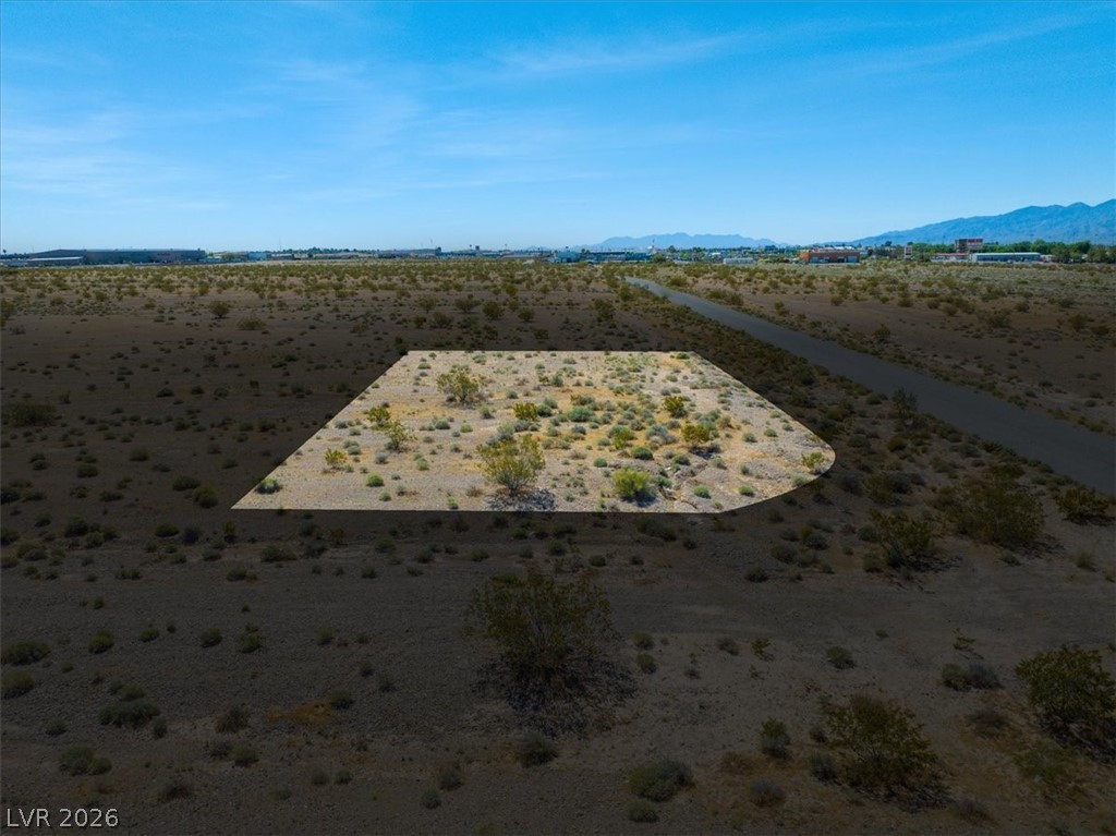 1181 E Nugget Circle