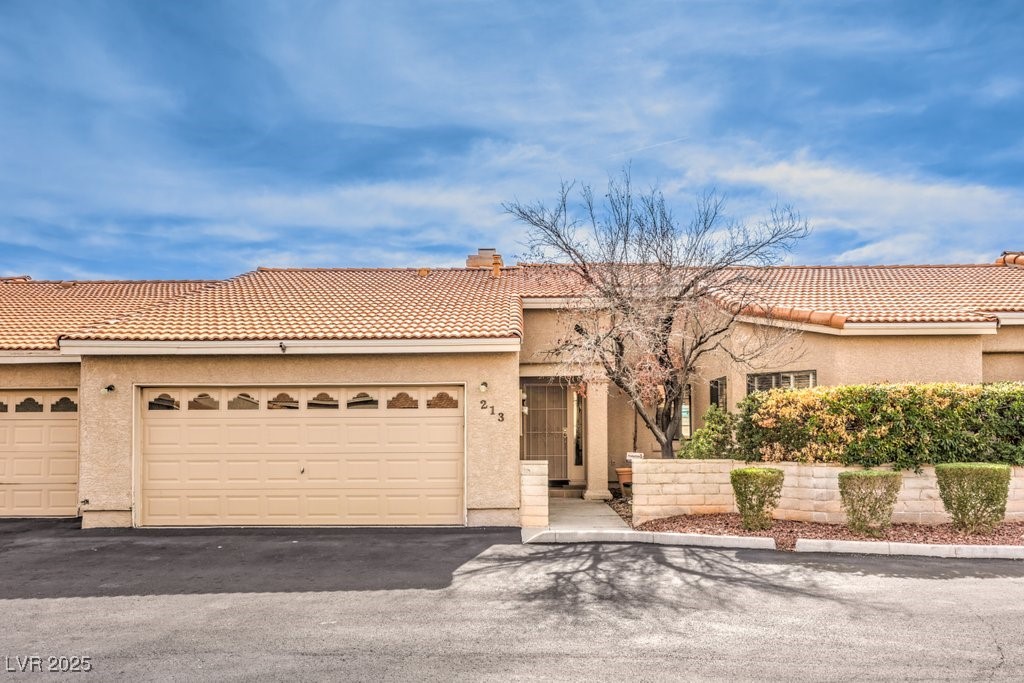 213 N Cimarron Road