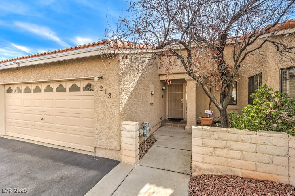 213 N Cimarron Road