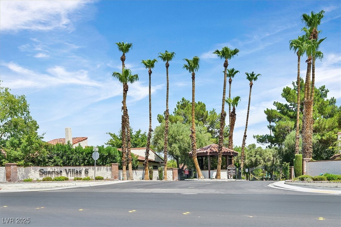 Las Vegas, Nevada 89121, United States, 3 Bedrooms Bedrooms, ,2 BathroomsBathrooms,Residential,Active,253579