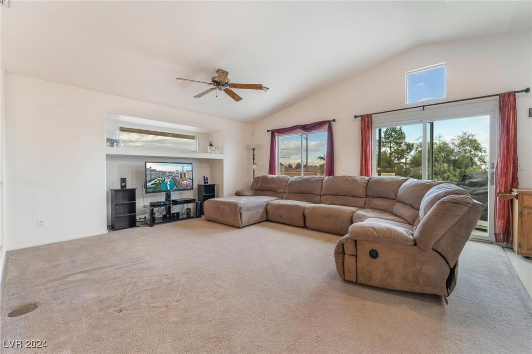 1808 Quartz Landing Avenue, Las Vegas, Nevada image 5