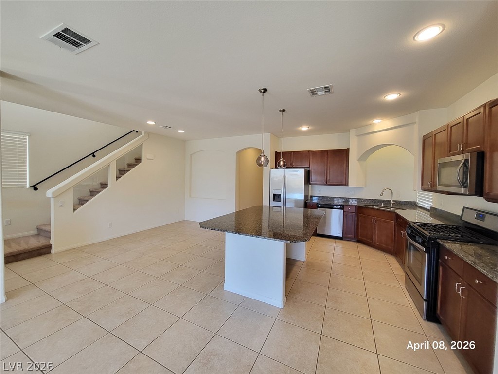 5882 Azzura Palms Avenue