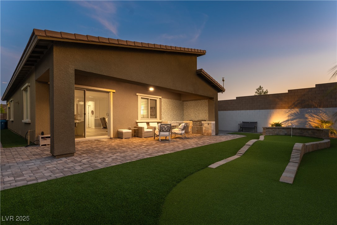 12438 Heritage Bend Drive