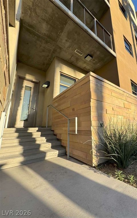 353 E Bonneville Avenue 125 Las Vegas NV 89101