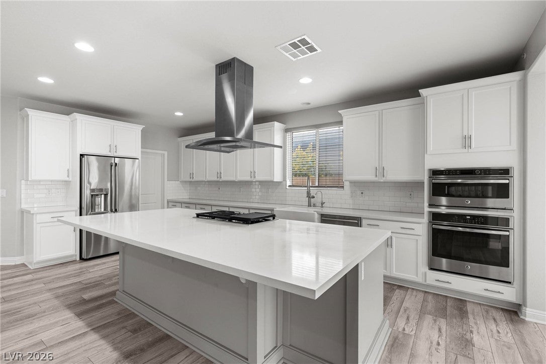 5927 Villa Loma Street