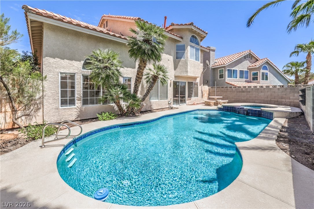 9513 Scenic Sunset Drive