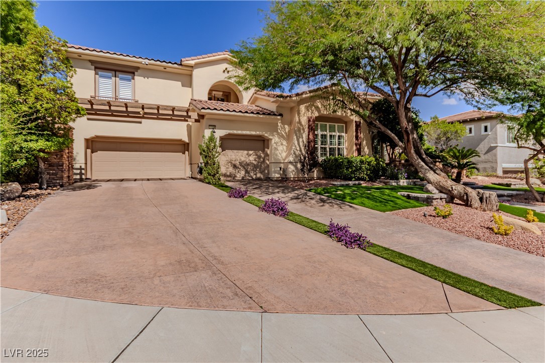 11554 Trevi Fountain Avenue