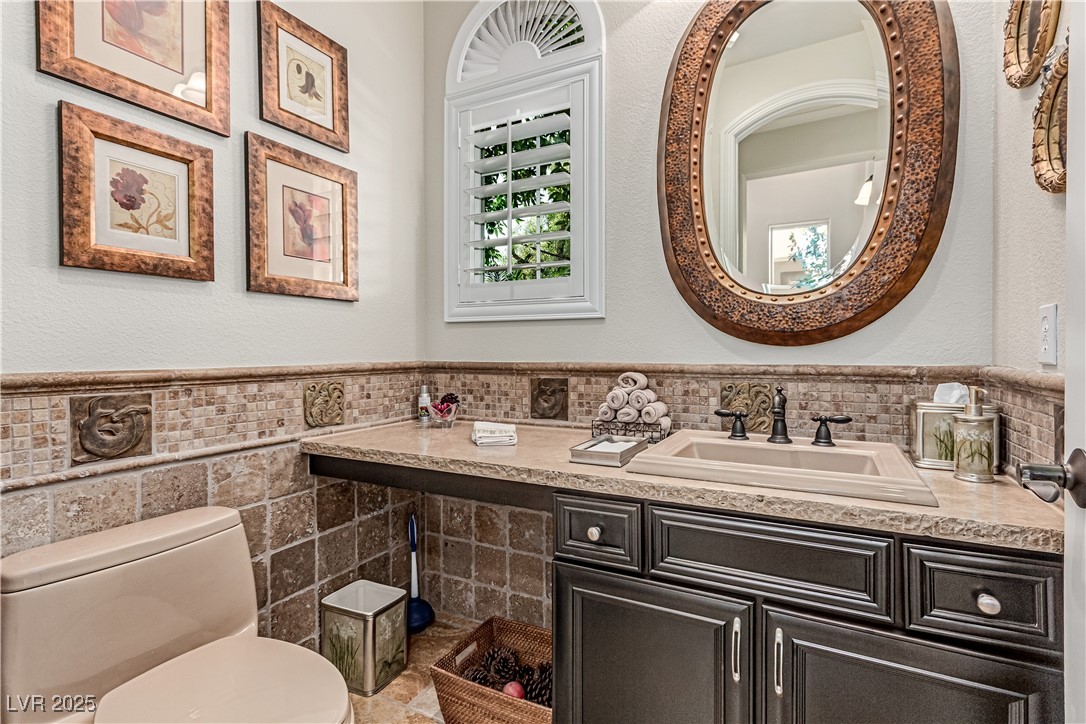 11554 Trevi Fountain Avenue