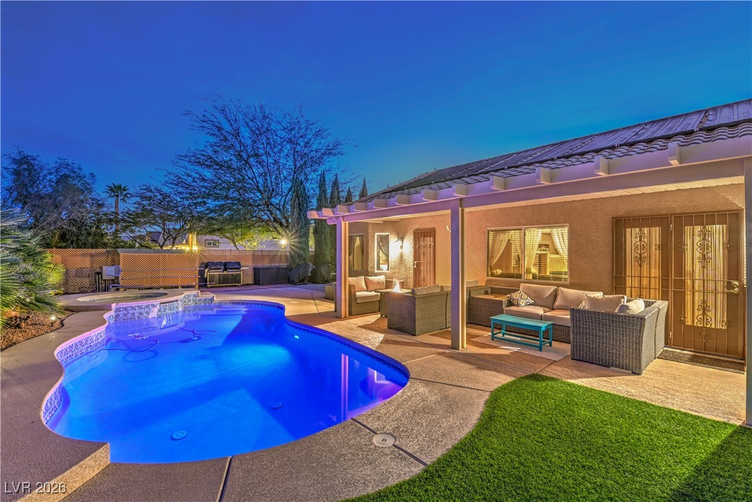 9596 Iris Flat Court