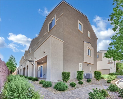 Photo of 3558 Reserve Court, Las Vegas, NV 89129 (MLS # 2819882)