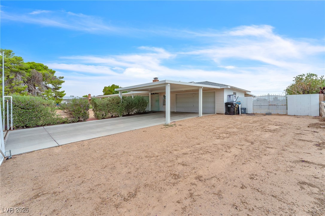 2340 Bluegrass Lane
