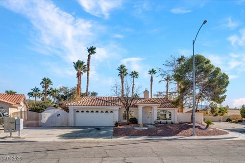 Photo of 8684 Jasper Wood Street, Henderson, NV 89074 (MLS # 2739302)