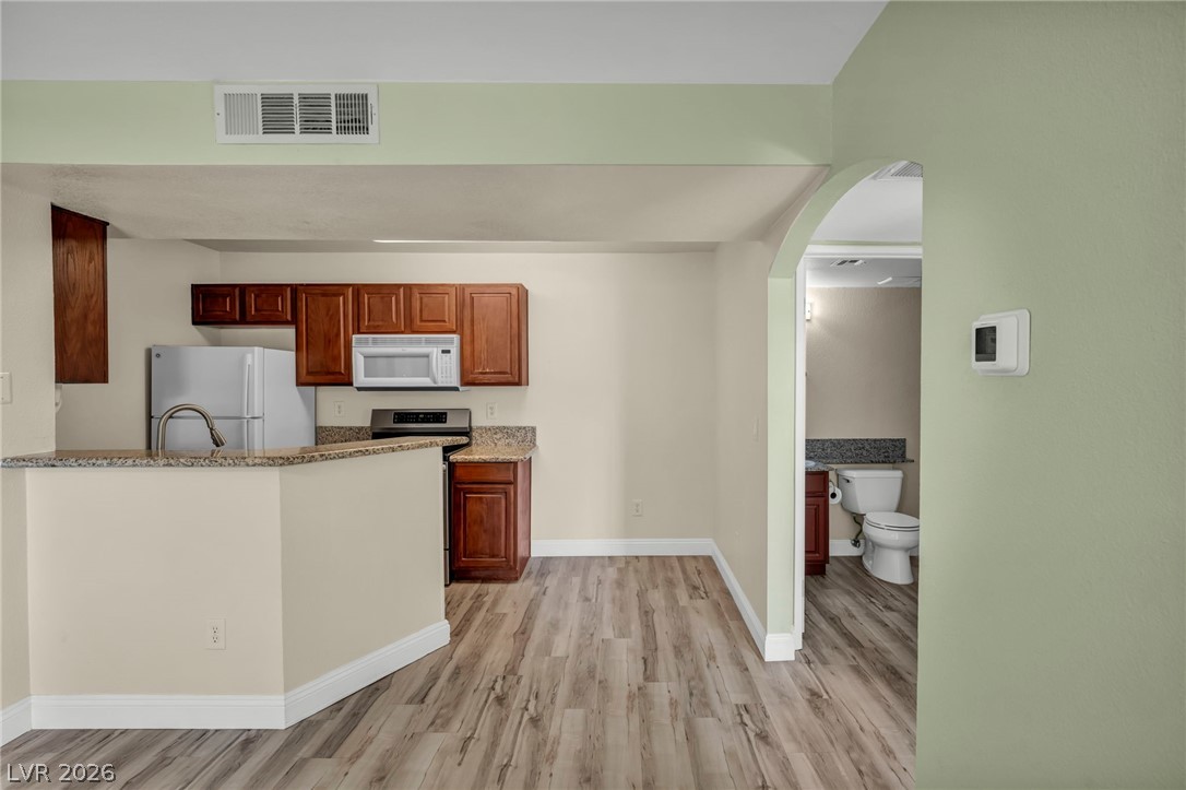 Properties 3 5118 S Jones Boulevard 206