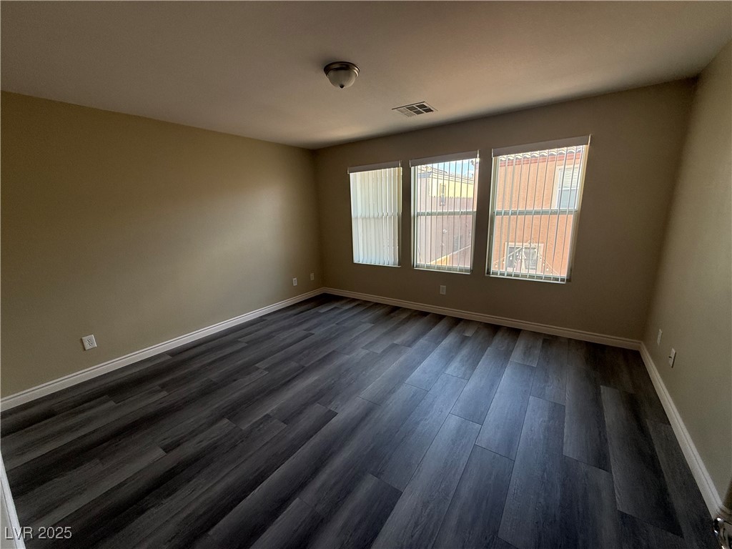 7929 Valladolid Avenue, Las Vegas, Nevada image 7