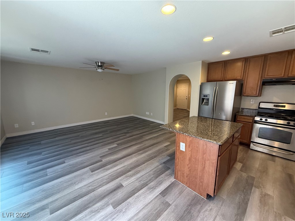 7929 Valladolid Avenue, Las Vegas, Nevada image 10