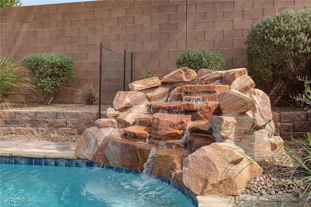 7126 Mirkwood Avenue, Las Vegas, Nevada image 13