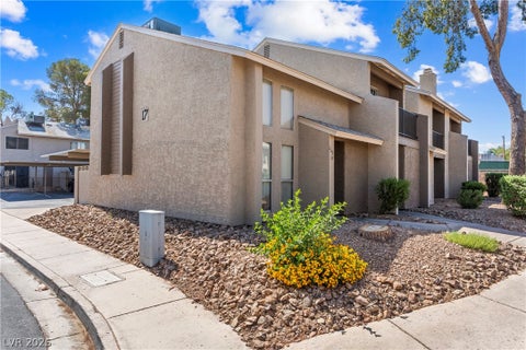Townhouse For Sale - 560 Sellers Place<br/> Henderson, NV 89011