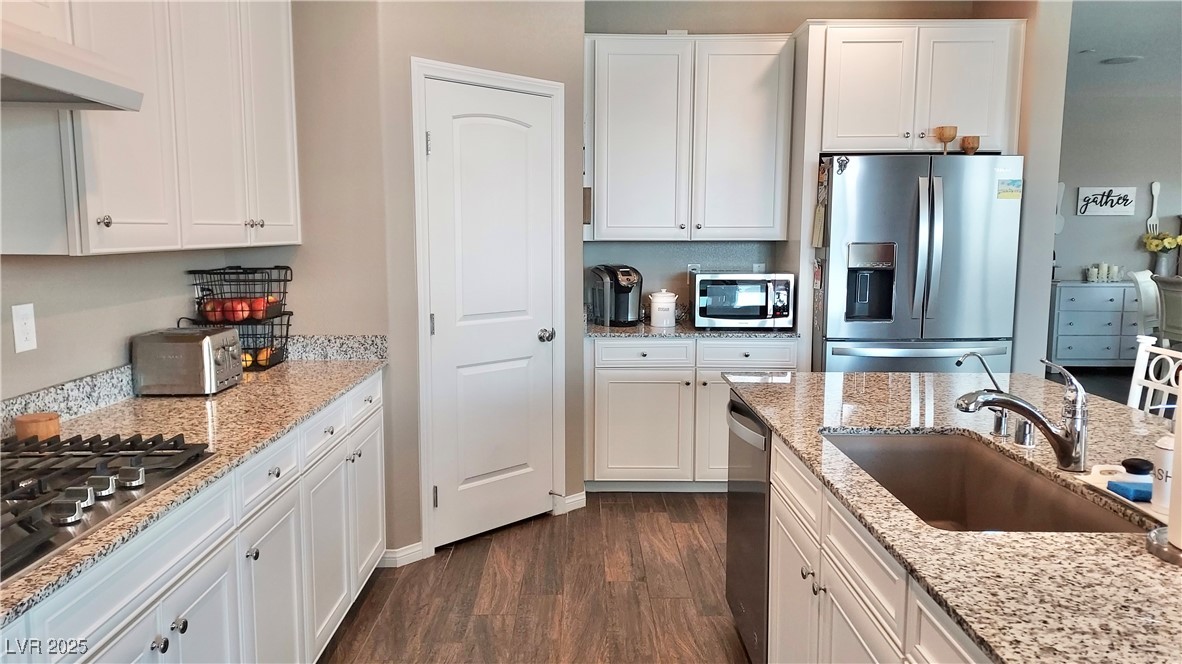 2629 Monte Cevedale Street, Henderson, Nevada image 6