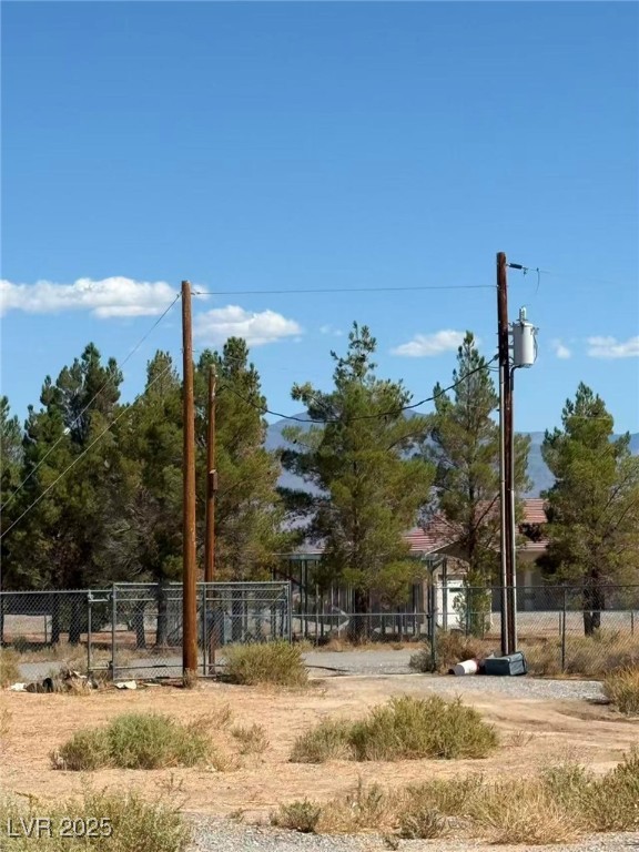 961 W Elderberry Street