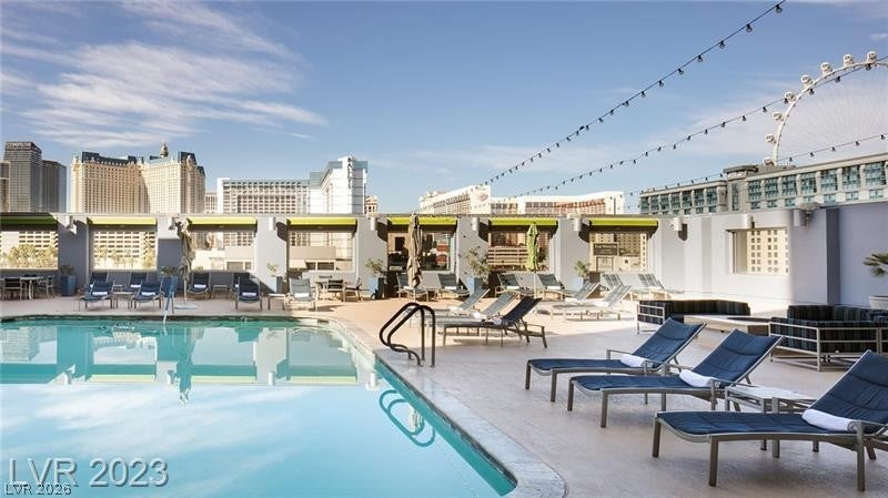 211 E Flamingo Road 209