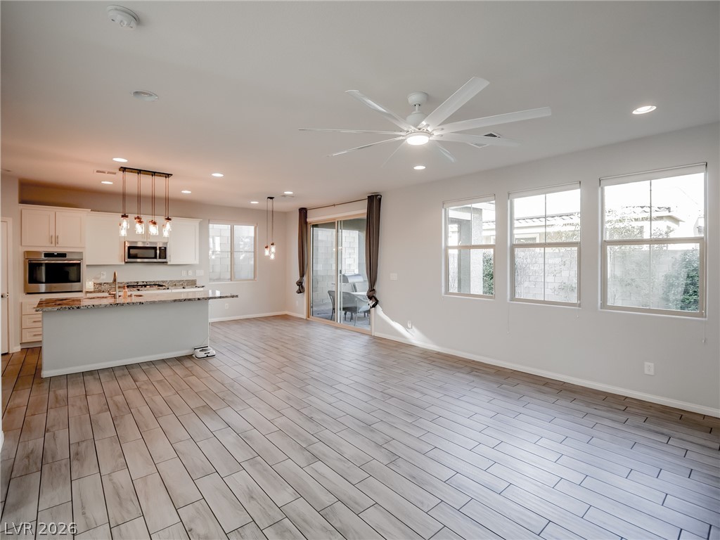 10280 Grey Pine Court