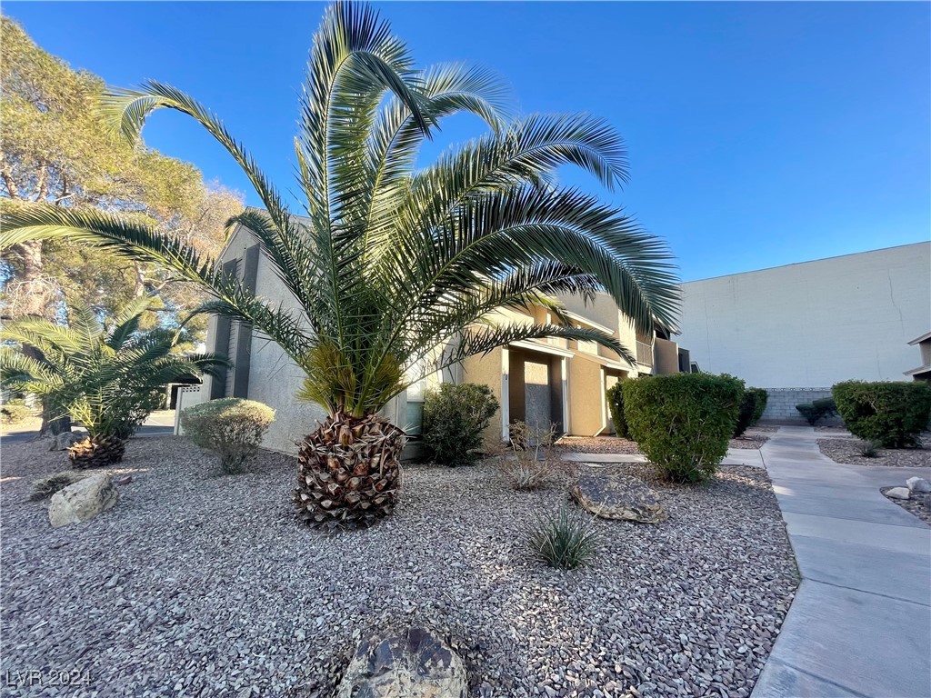 454 Sellers Place, Henderson, Nevada image 2