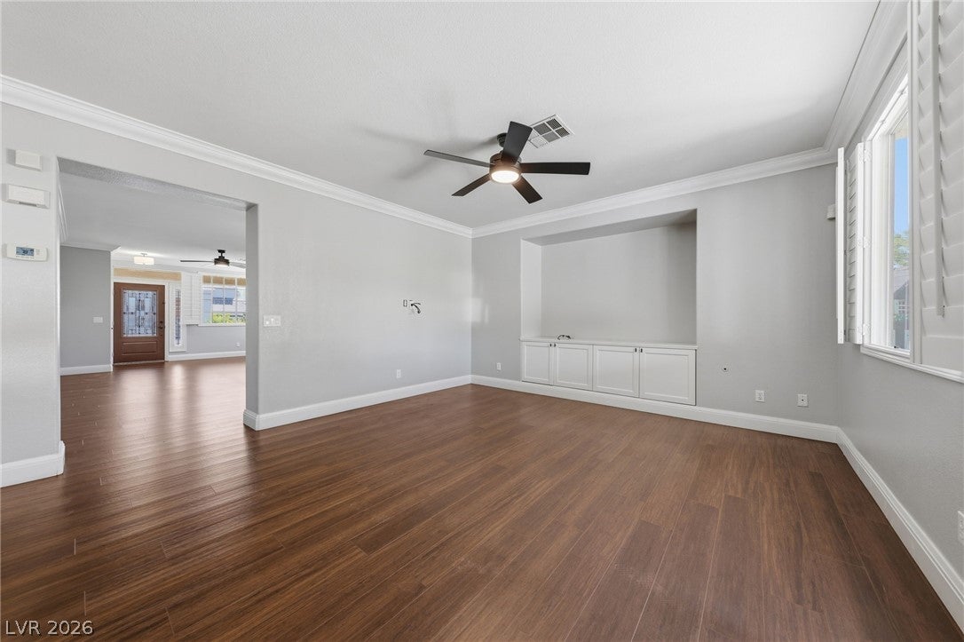 6926 Adobe Villa Avenue