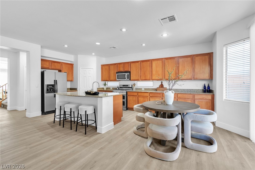 8229 Fishtrap Hollow Street