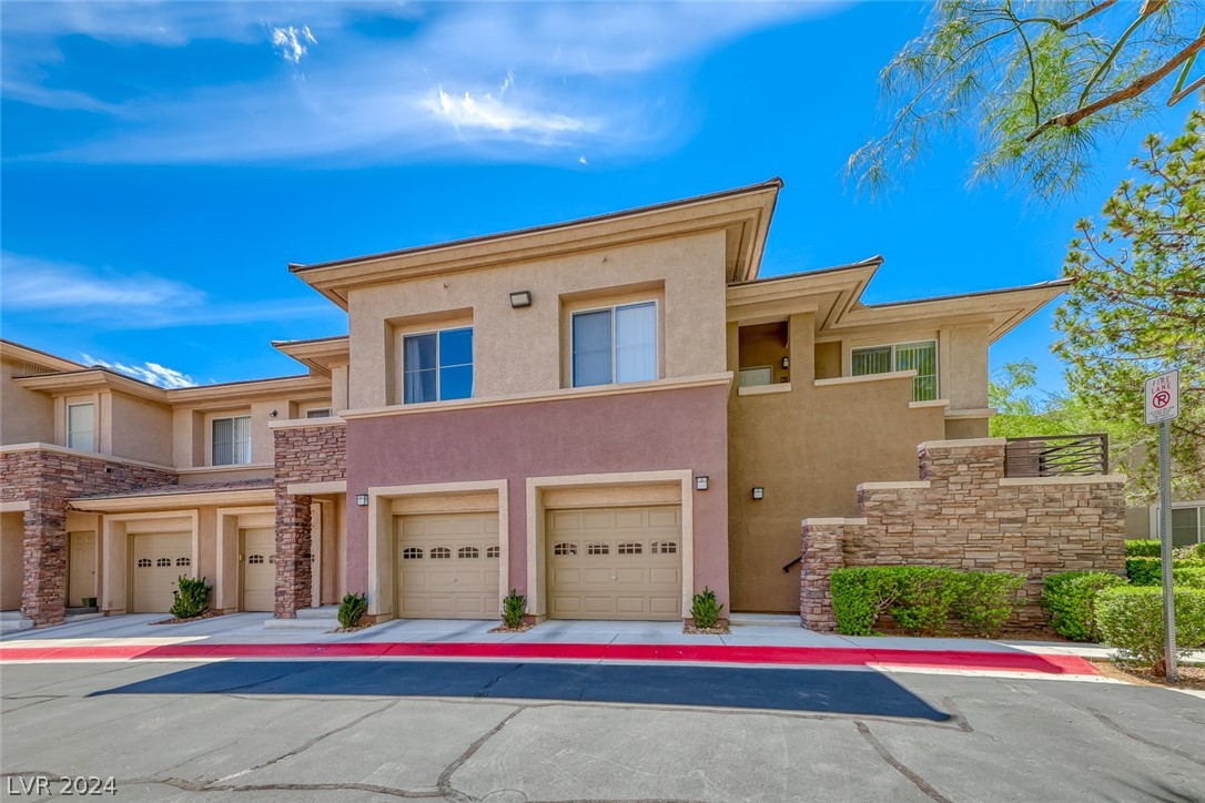 View Las Vegas, NV 89144 townhome