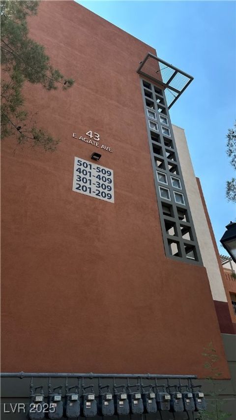 43 E Agate Avenue 203 Las Vegas NV 89123