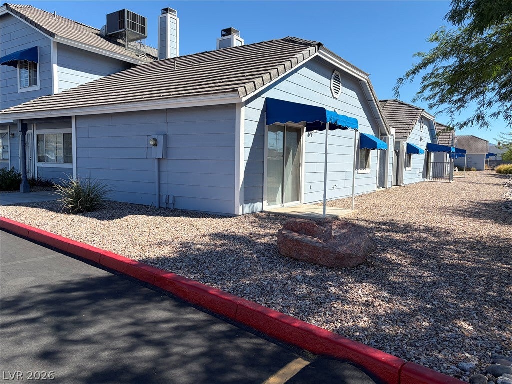 5355 Angler Circle 104