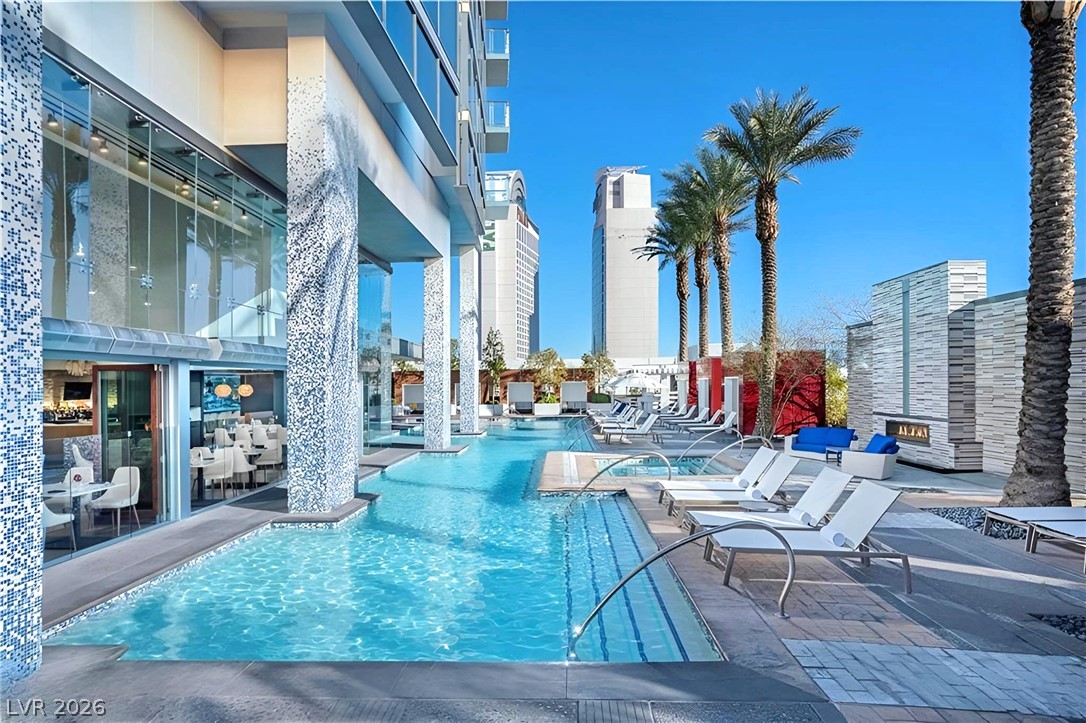 4381 W Flamingo Road 1516