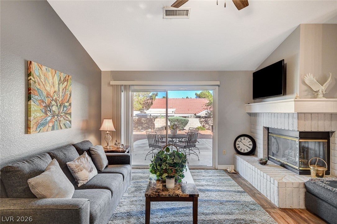 2508 Desert Sands Drive