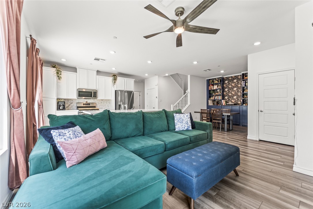 7204 N Decatur Boulevard 5