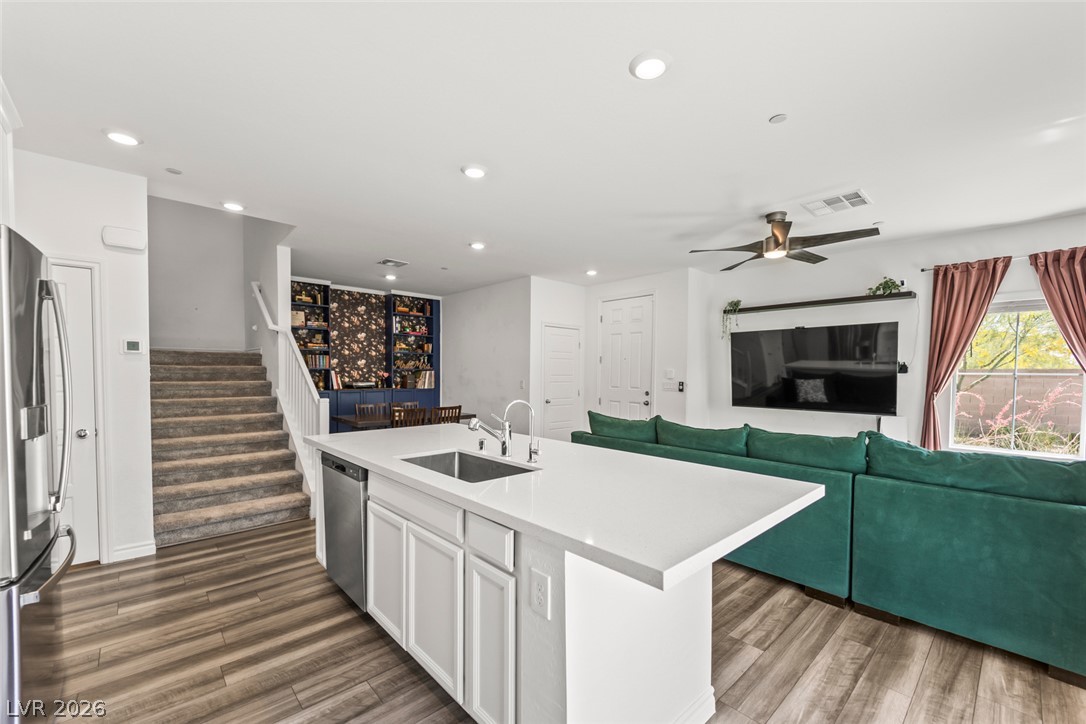 7204 N Decatur Boulevard 5