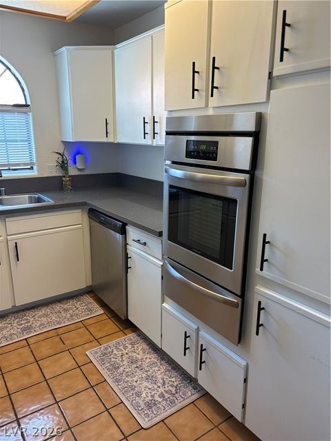 Photo of 1403 Santa Margarita Street #G, Las Vegas, NV 89146 (MLS # 2755098)