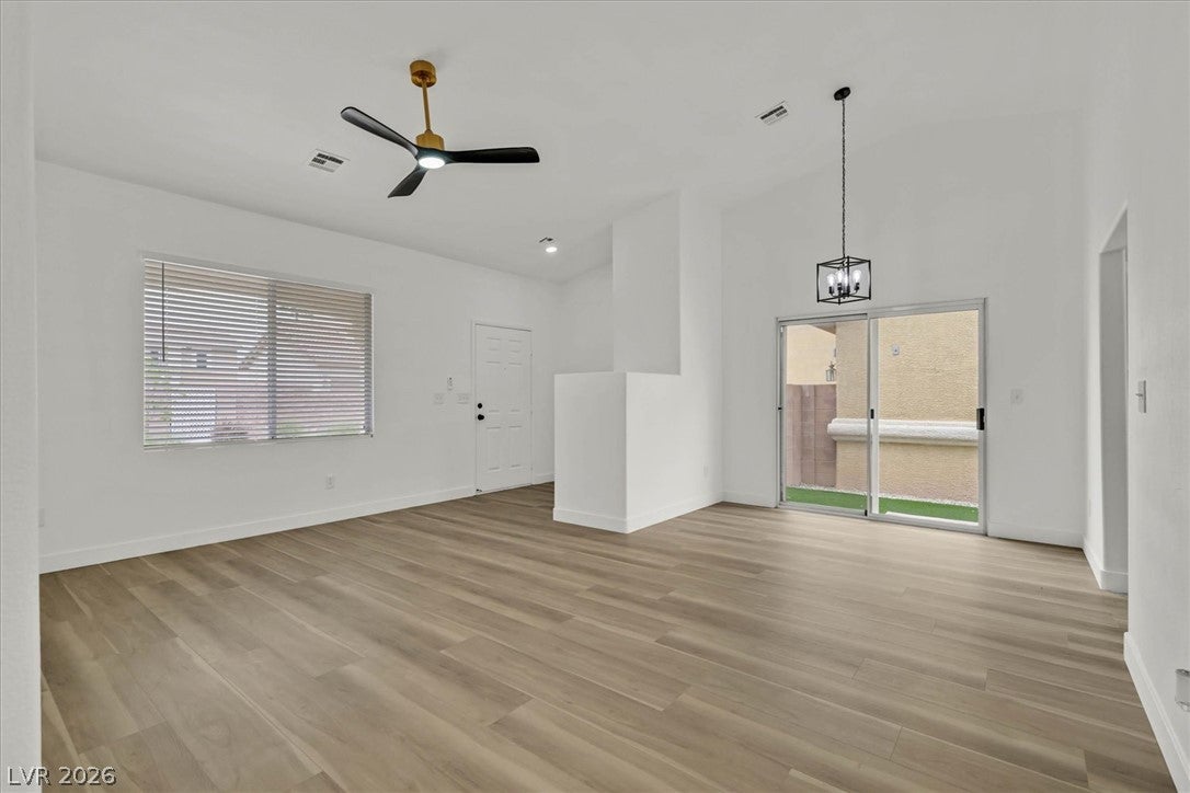 1480 Summer Glow Avenue