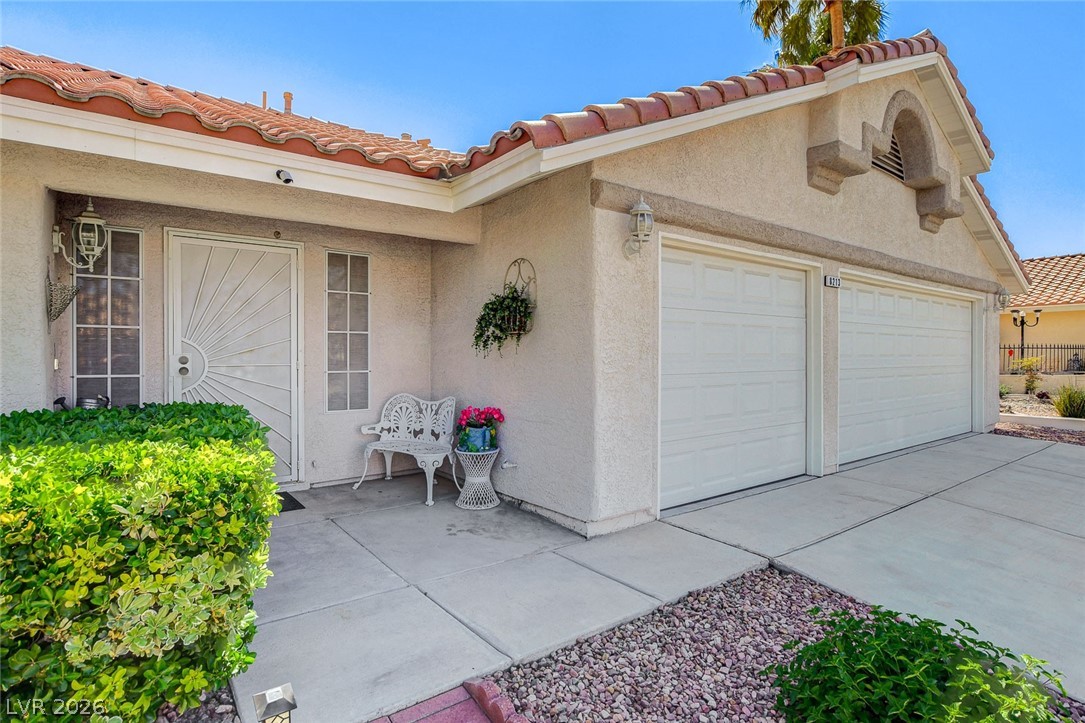 8213 Arch Bay Lane