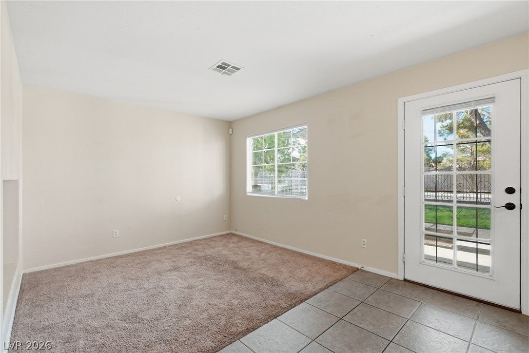 2520 Sierra Luna Avenue 102