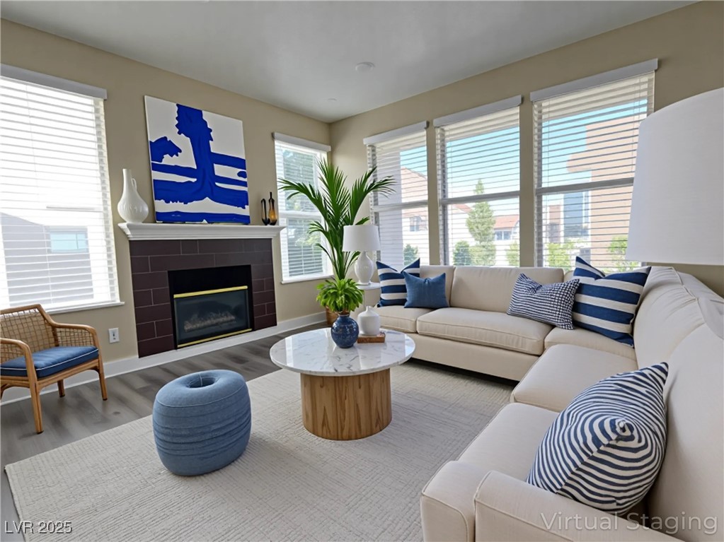 251 S Green Valley Parkway 5511