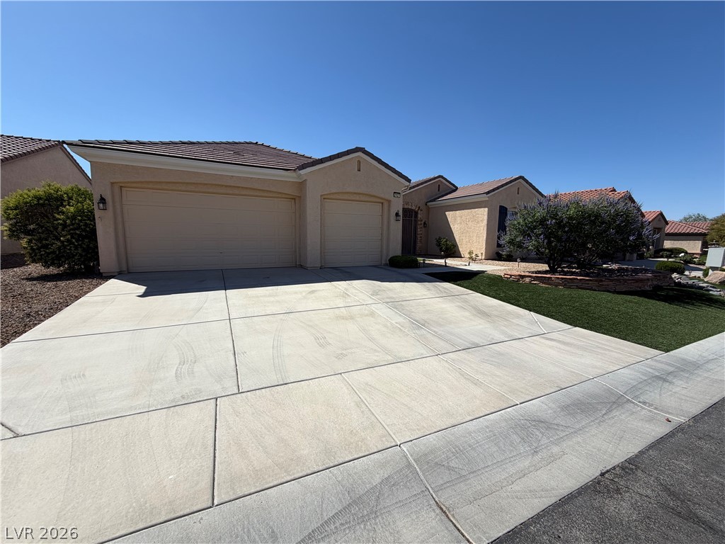 Properties 1 2127 Clearwater Lake Drive