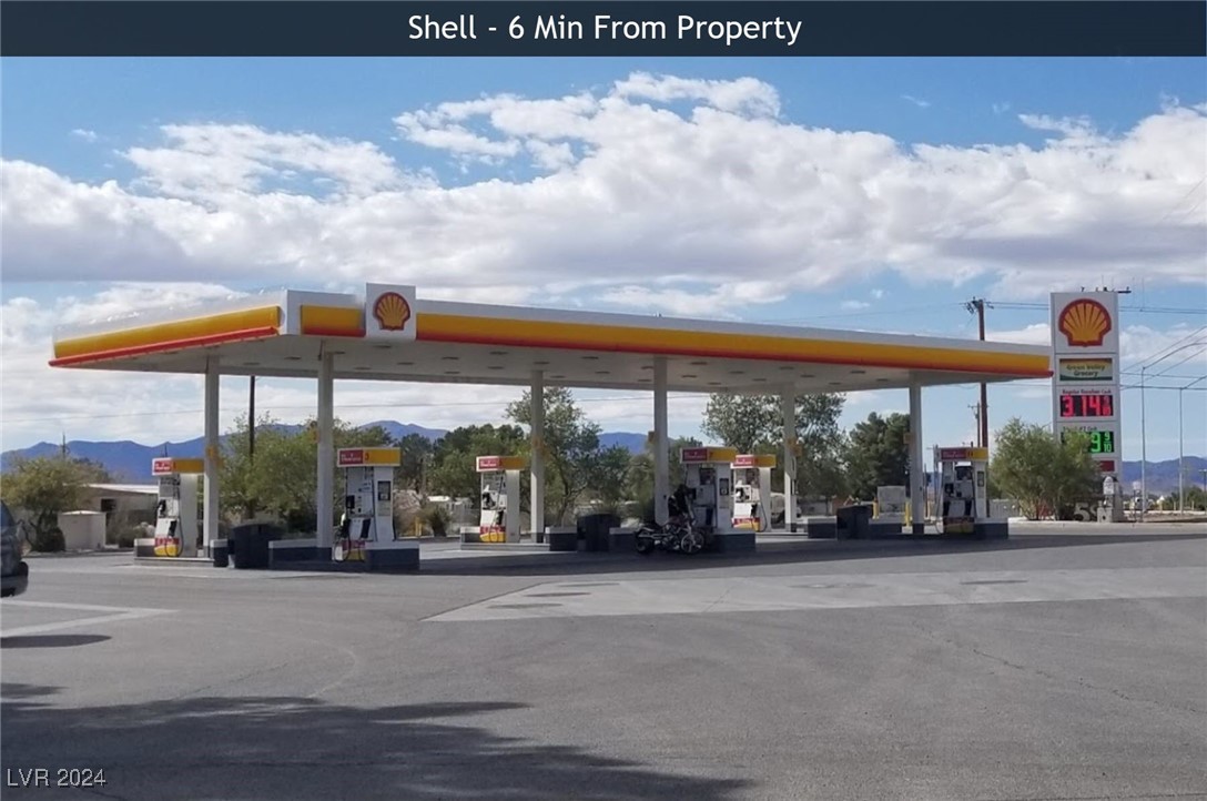 3201 W Hardy Lane, Pahrump, Nevada image 18