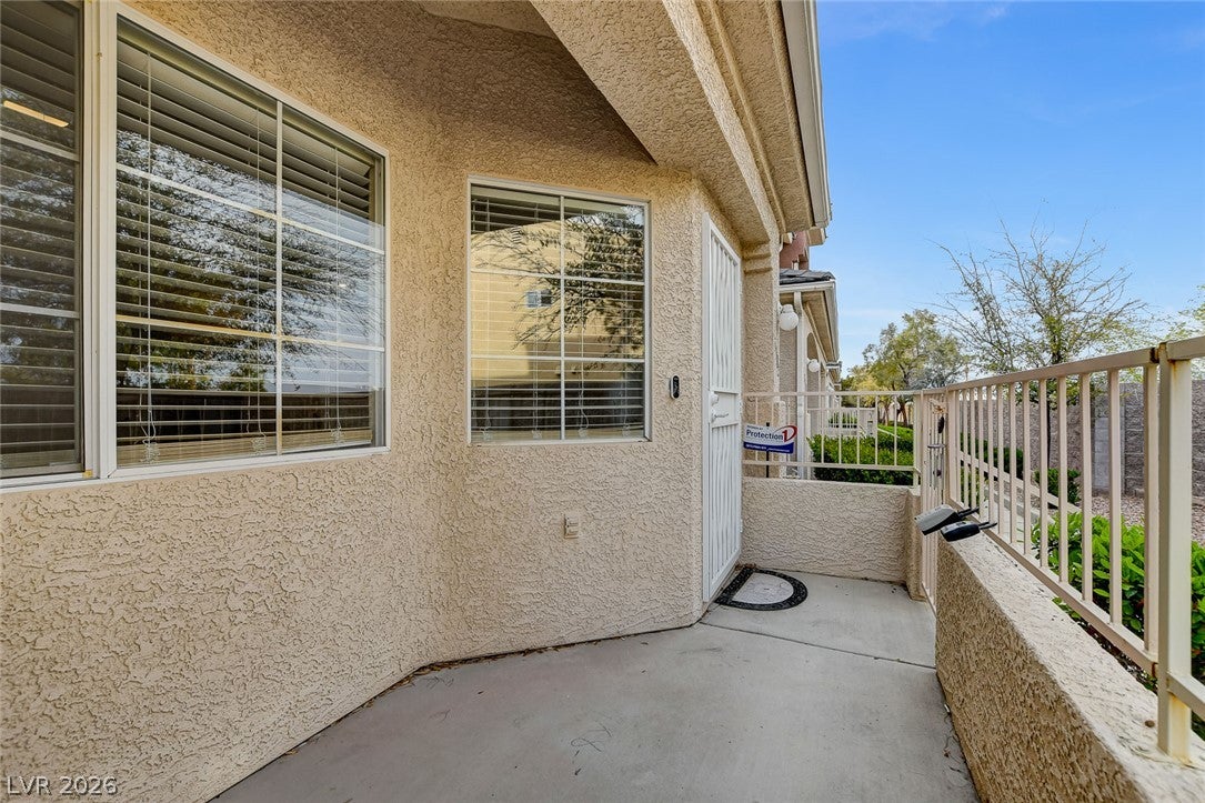 1302 Dusty Creek Street